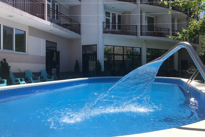 Гостиница Винговер Сукко-73