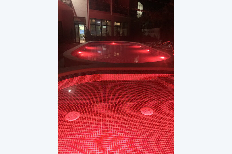 Гостиница Винговер Сукко-12