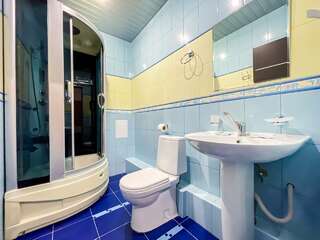 Гостиница Винговер Сукко Стандартный двухместный номер с 1 кроватью или 2 отдельными кроватями и балконом-3