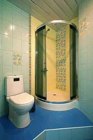 Гостиница Винговер Сукко Семейный номер с балконом-7