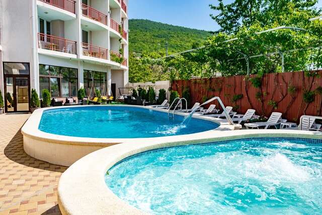 Гостиница Винговер Сукко-52