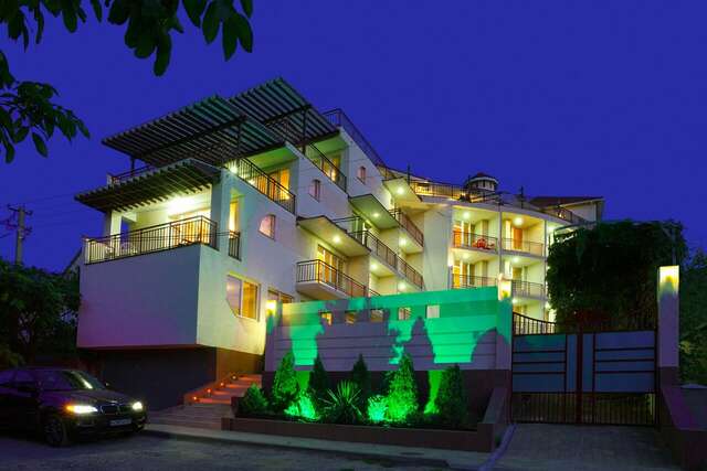 Гостиница Винговер Сукко-3