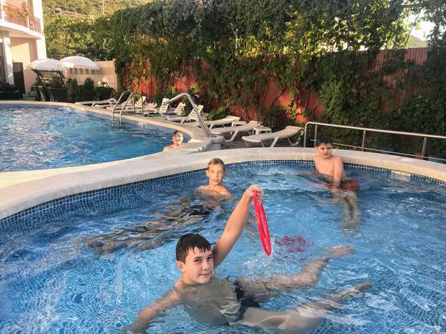 Гостиница Винговер Сукко-4