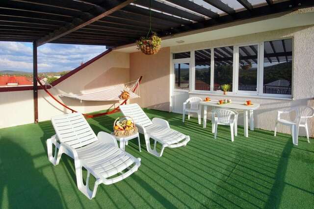 Гостиница Винговер Сукко-114