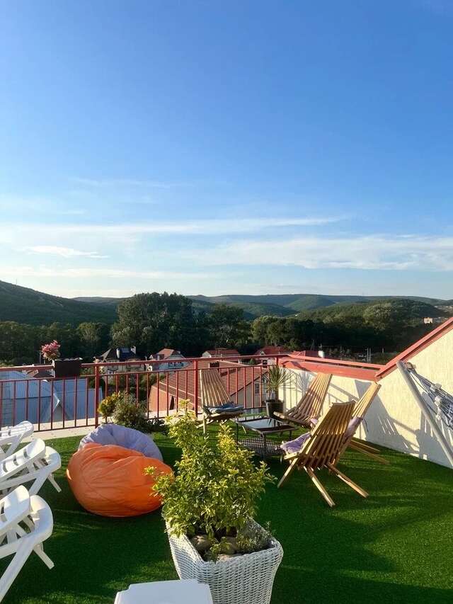 Гостиница Винговер Сукко-58